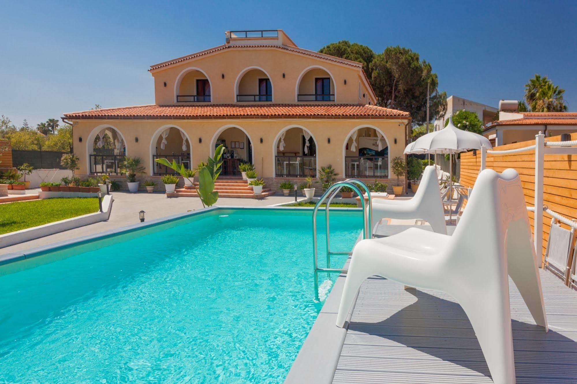 Villa Sunset B&B/Apartments Fontane Bianche Luaran gambar